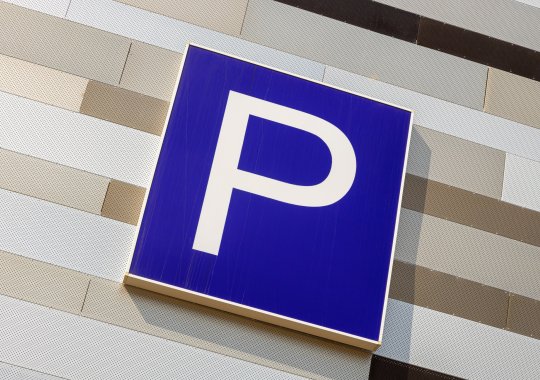 Nieuwe parkeervoorschriften in Italië: variabele tijdsbeperkingen, twee keer betalen en straffen voor verstreken parkeertickets.