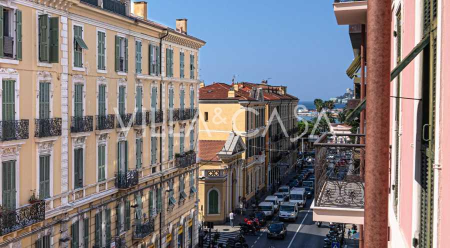 Appartement met vier kamers in San Remo.