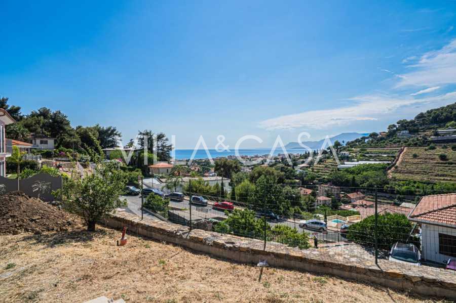 Moderna villa a Bordighera