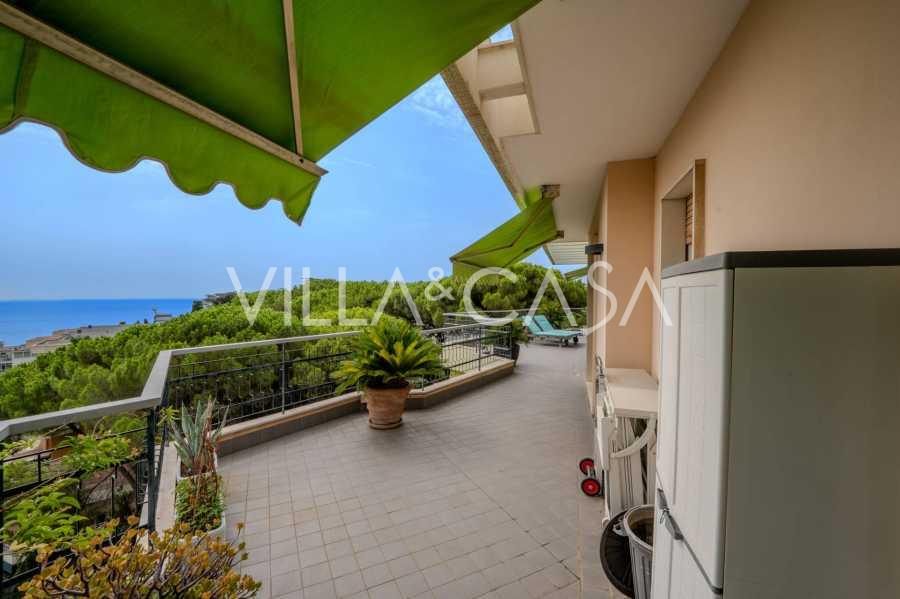Penthouse con vista mare a Sanremo