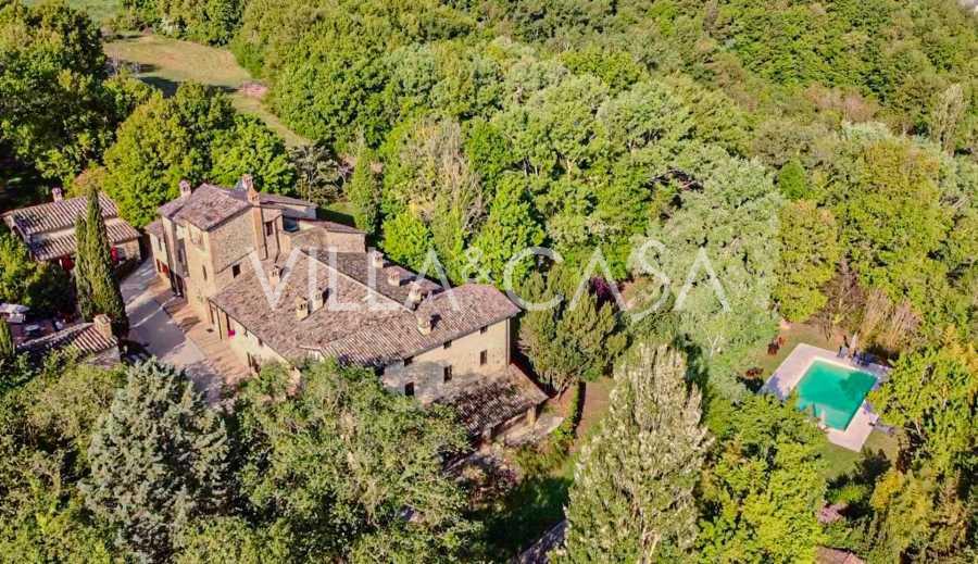 Te koop: elegant agritoerisme in Perugia.