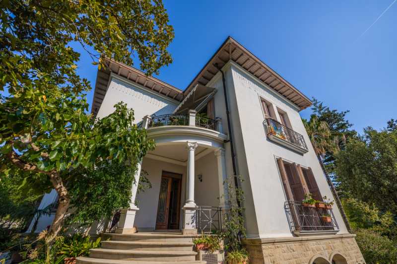 Huis aan zee in Bordighera