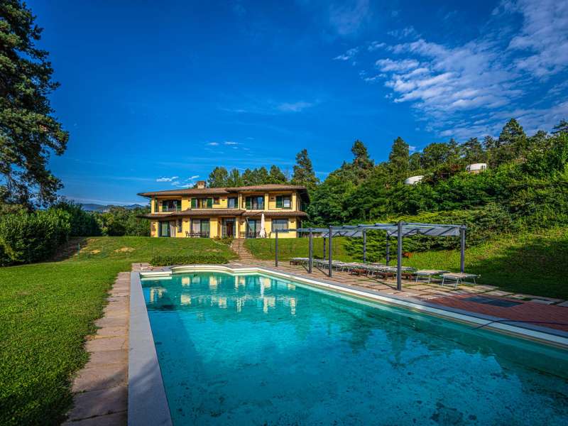 Castelnuovo di Garfagnana, villa di 500 m²