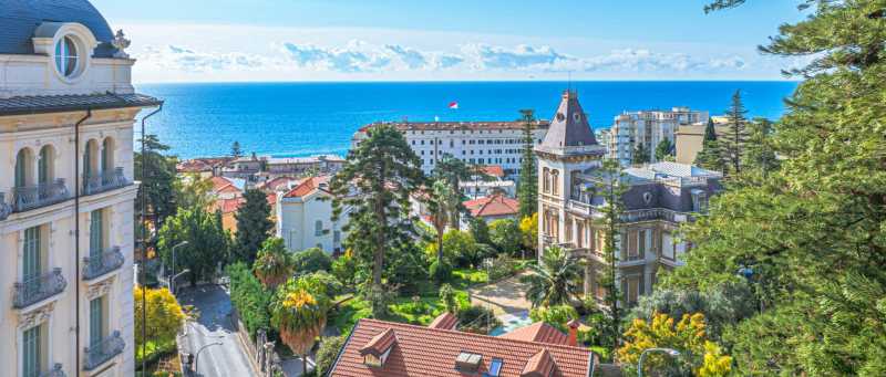Te koop: luxe penthouse in Sanremo