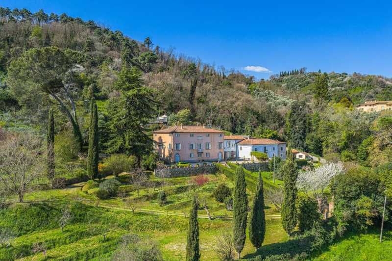 Villa met Historische Charme in Lucca