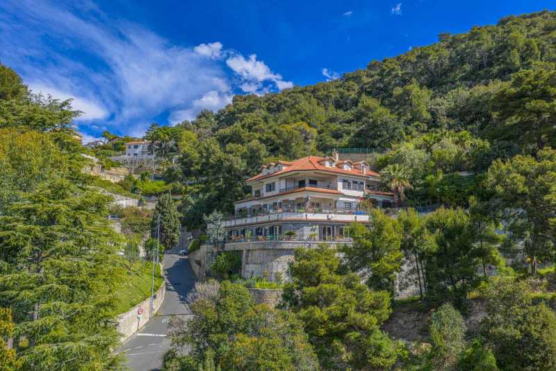 Te koop luxe appartementen in Bordighera