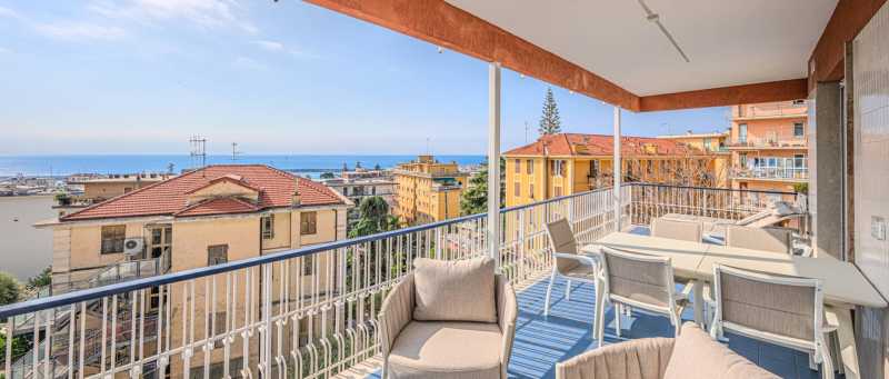 Appartement in Sanremo na renovatie te koop