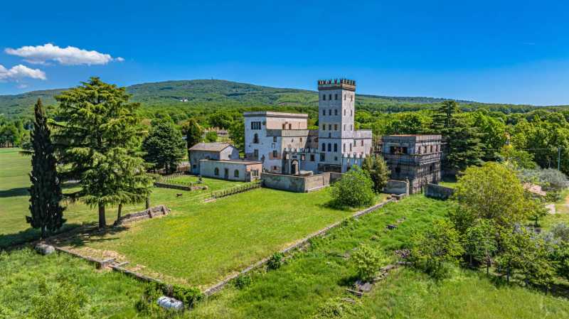 Te koop prachtig kasteel in Viterbo