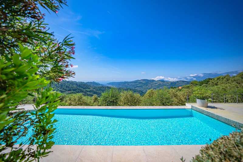 Te koop prachtige villa in Dolceacqua