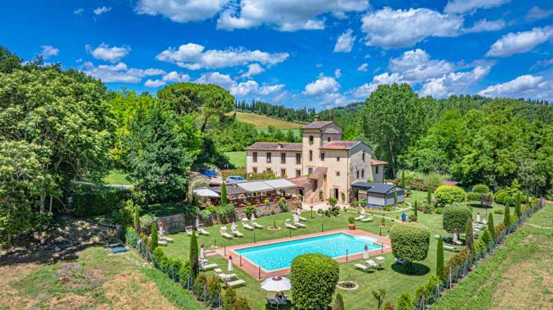 Te koop: prachtige historische landgoed nabij San Gimignano