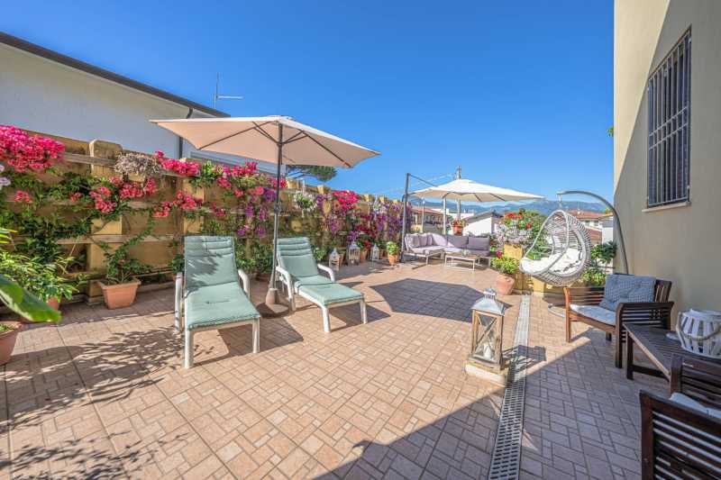 Te koop stijlvolle hotel in Lido di Camaiore