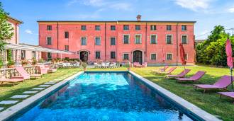 Luxe hotel in Reggio Emilia