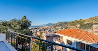 Villa met uitzicht op zee in Velecrozia