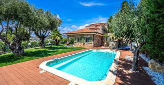 Ik zal een huis in Bordighera verhuren.