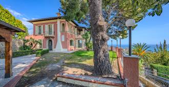 Te koop: prachtige villa in Ventimiglia