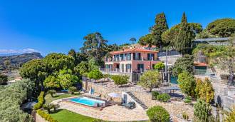 Te koop: prachtige villa in Bordighera
