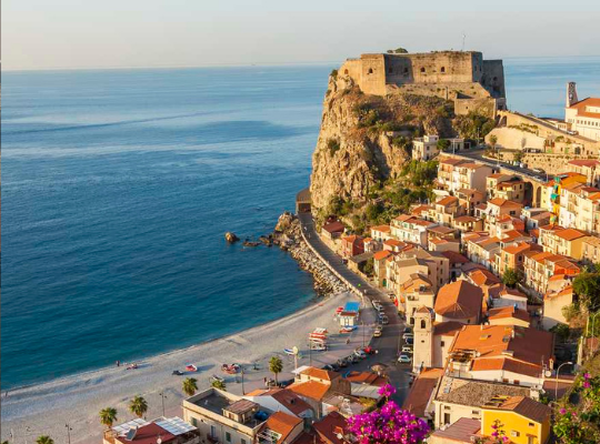 Calabrië is een toerisme en resort in Italië