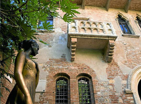 Julia's balkon in Verona, Italië